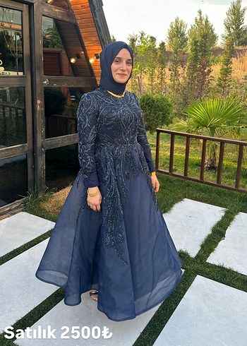 Nakışlı Lacivert Uzun Abiye Elbise - Görsel 2