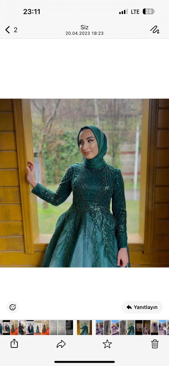 Yeşil İşlemeli Uzun Kollu Abiye Elbise - Görsel 3