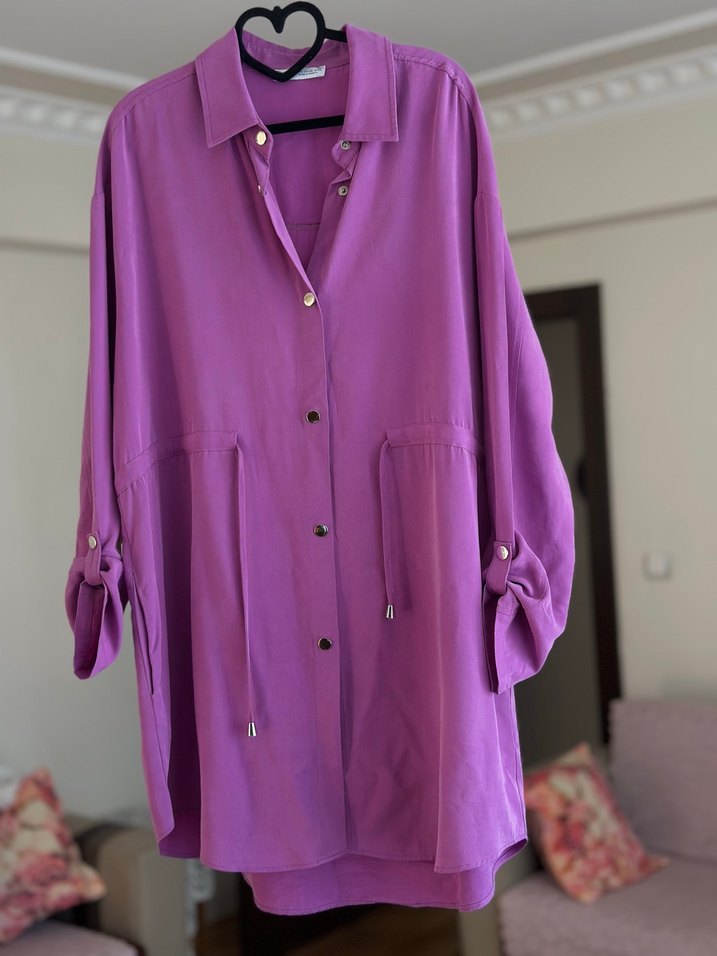 Düğmeli Uzun Kollu Mor Tunik - Görsel 3