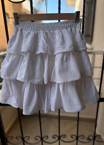 Beyaz Keten Volanlı Mini Etek - Görsel 5