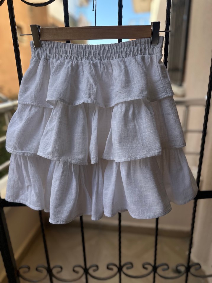 Beyaz Keten Volanlı Mini Etek - Görsel 5