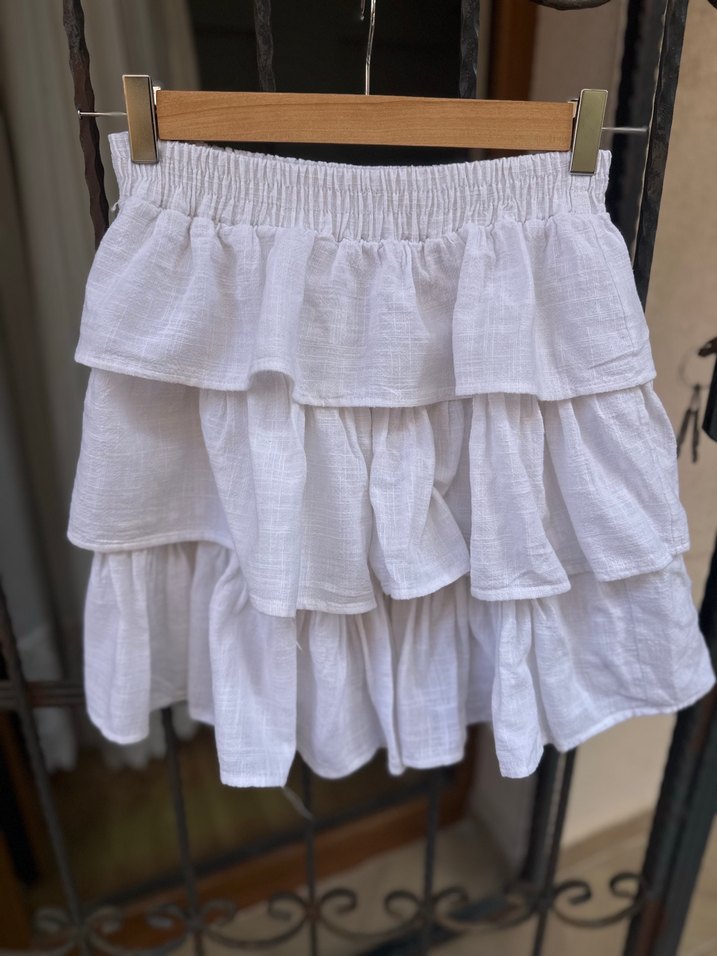 Beyaz Keten Volanlı Mini Etek - Görsel 3