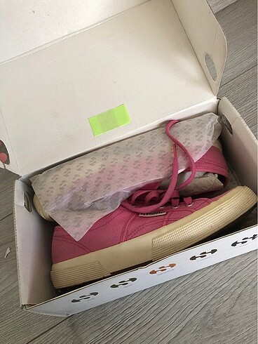 Superga