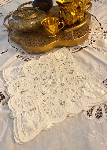 Vintage İşlemeli Beyaziş Peçeteler