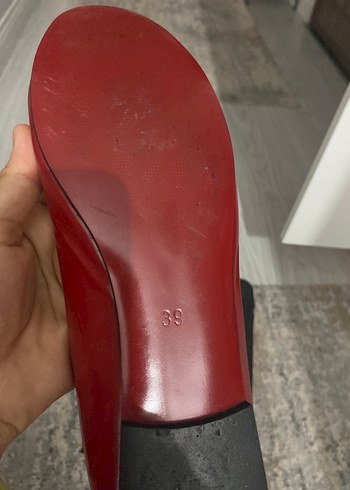 Kırmızı Leopar Desenli Tokalı Topuklu Kadın Babet - Görsel 5