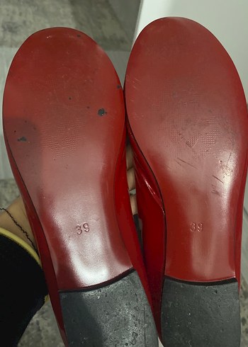 Kırmızı Leopar Desenli Tokalı Topuklu Kadın Babet - Görsel 6