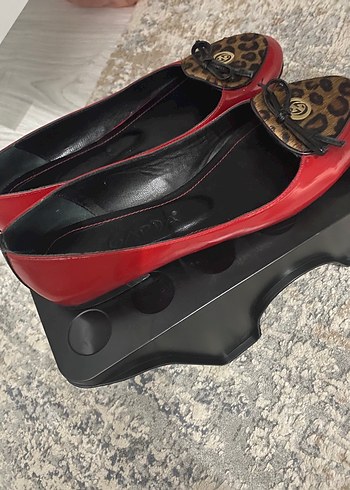 Kırmızı Leopar Desenli Tokalı Topuklu Kadın Babet - Görsel 2