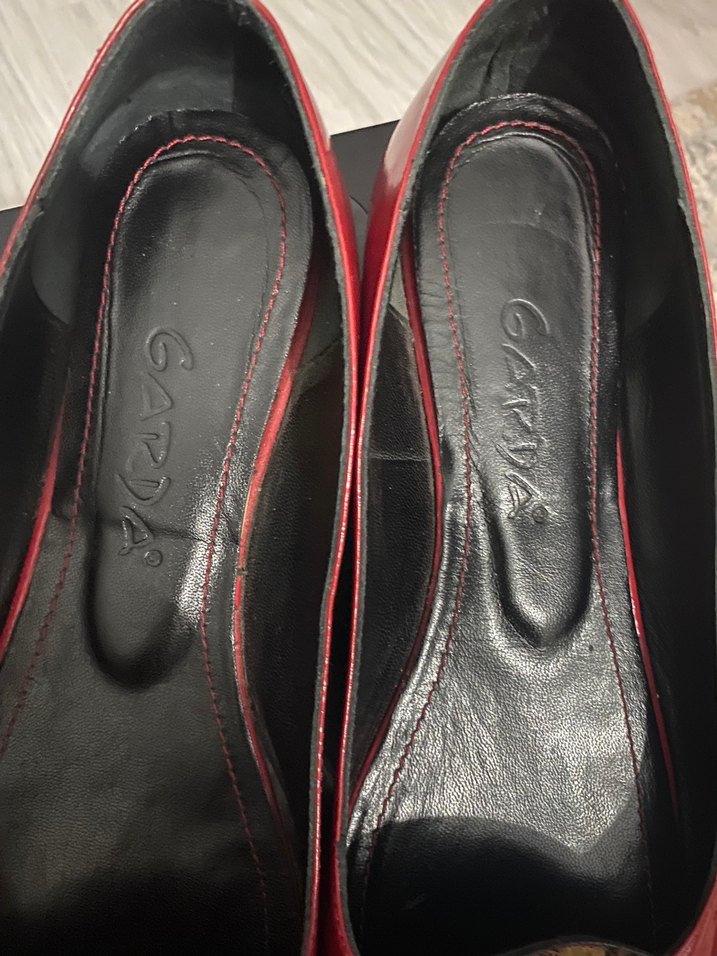 Kırmızı Leopar Desenli Tokalı Topuklu Kadın Babet - Görsel 4