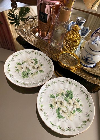 Çiçek Desenli Beyaz Çay Tabağı - Görsel 2