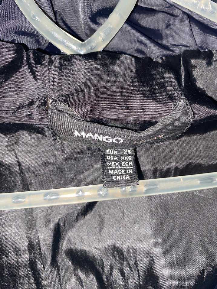 Siyah Kadın Kışlık Mont - Görsel 4