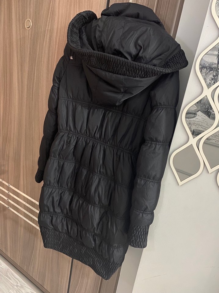 Siyah Kadın Kışlık Mont - Görsel 3