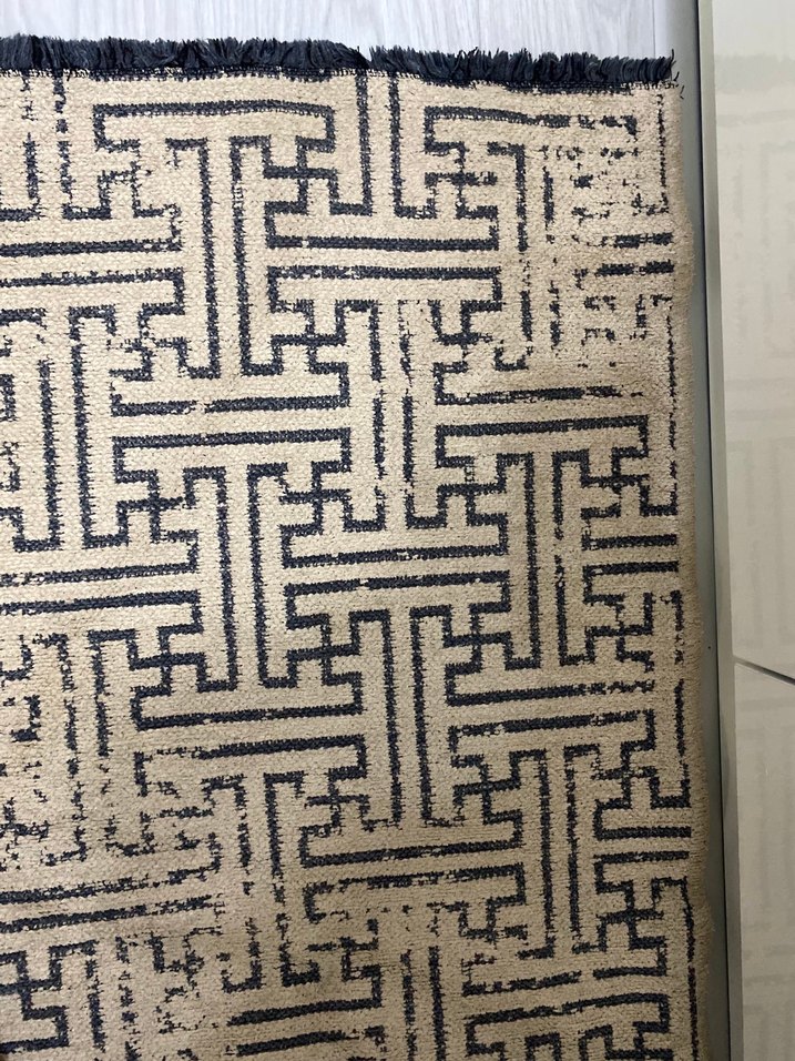 İki Taraflı   Desenli Modern Halı - Görsel 3