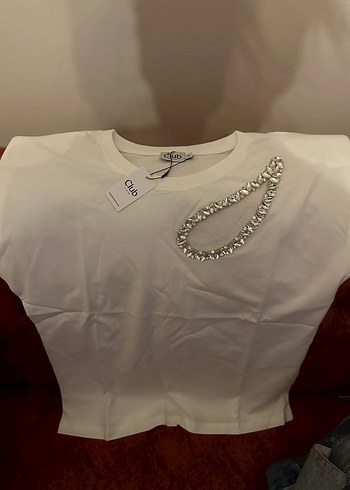 Beymen Beyaz Payetli Mini İşlemeli tişört