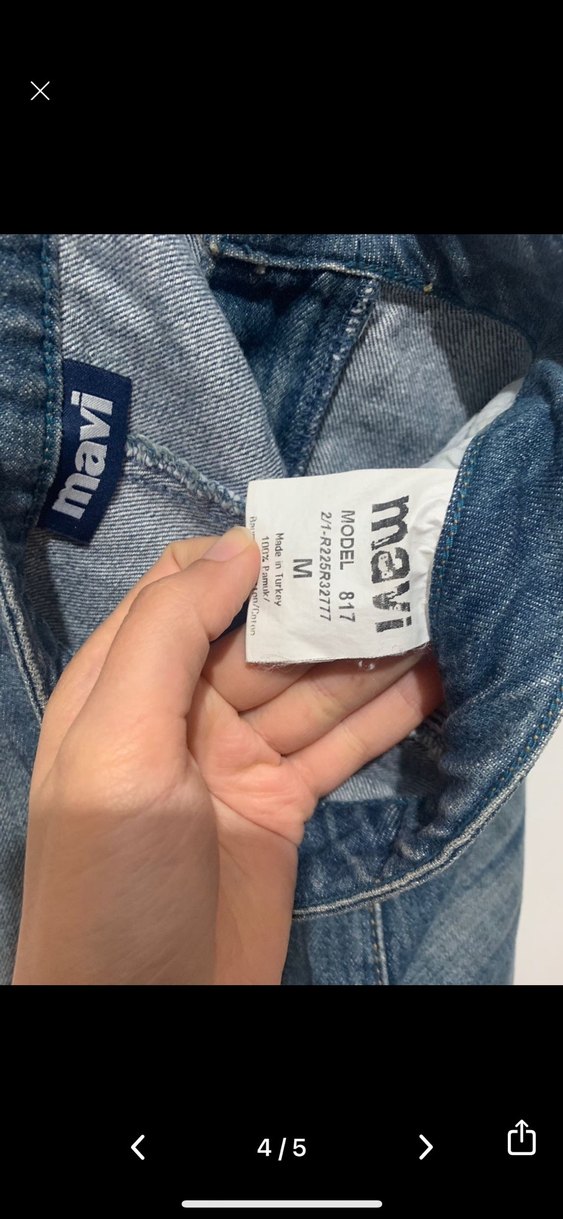 Kadın  Mini Kot Şort Velcro Detaylı - Görsel 4