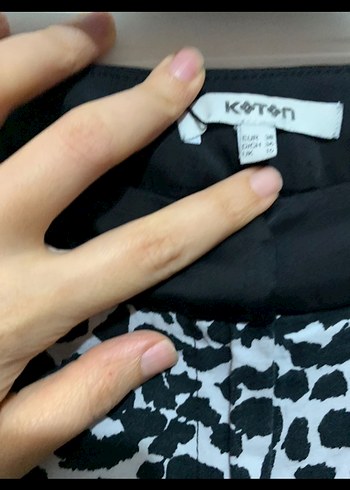 Kemerli Leopar Desenli Mini Şort - Görsel 2