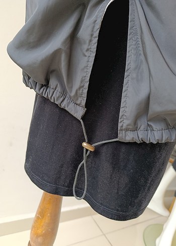 Pul payetli Kapüşonlu Fermuarlı Yağmurluk - Görsel 6