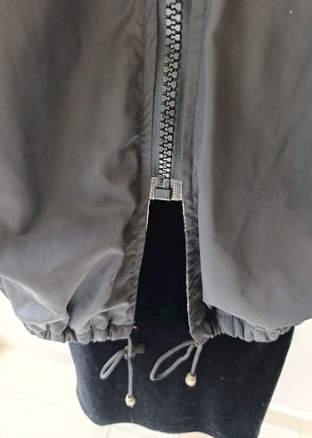 Pul payetli Kapüşonlu Fermuarlı Yağmurluk - Görsel 4