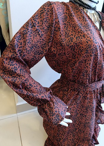 Kahverengi Yılan Desenli Bohem Mini Elbise - Görsel 4