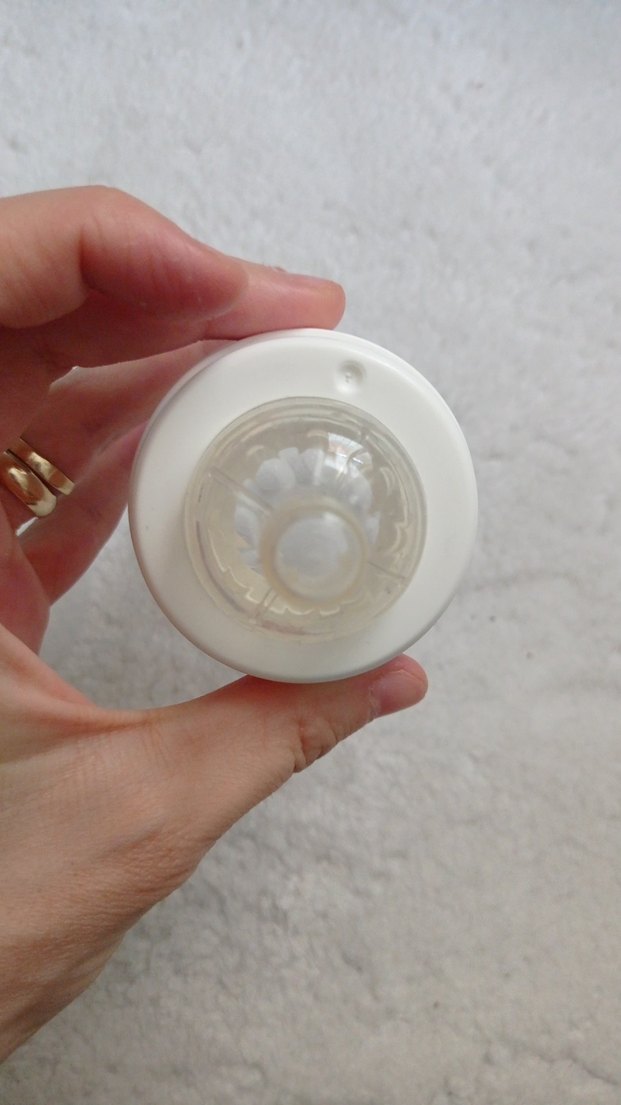 Beyaz Renkli Bebek Biberonu - Görsel 2