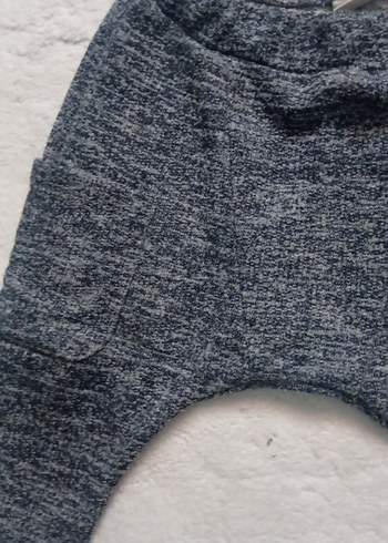 Gri Erkek Çocuk Örgü Rahat Kesim Pantolon - Görsel 2