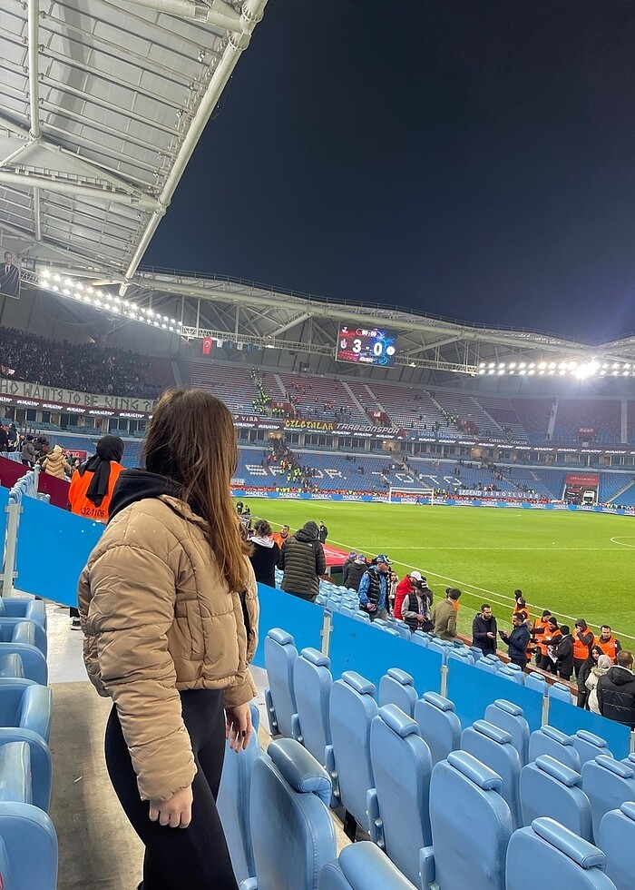 BERSHKA şişme mont - Görsel 2