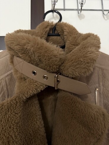 Stradivarius Stradivarius kürklü biker ceket