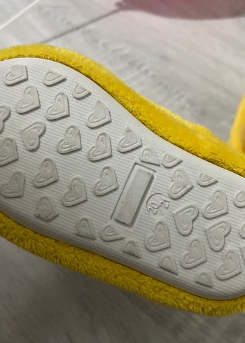 Kız Çocuk Sarı Peluş Ev Terliği - Görsel 2