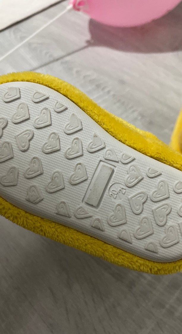 Kız Çocuk Sarı Peluş Ev Terliği - Görsel 2