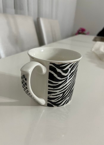 Zebra Desenli Beyaz Kupa - Görsel 2