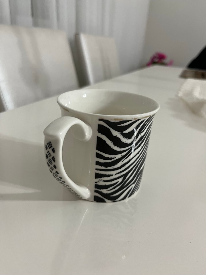 Zebra Desenli Beyaz Kupa - Görsel 2