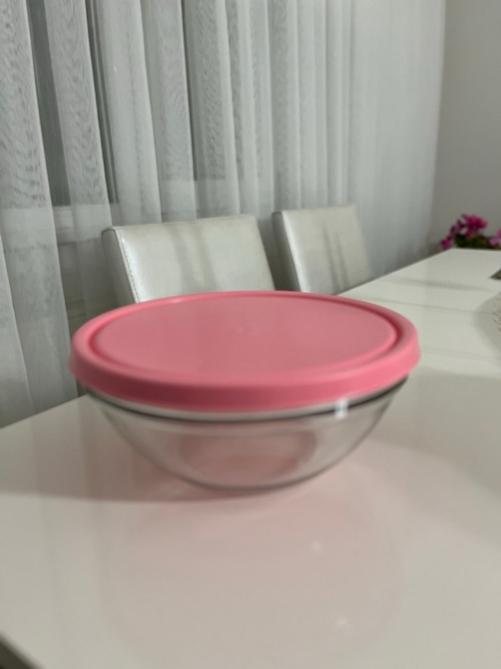 Pembe Plastik Kapaklı Cam Kase - Görsel 5