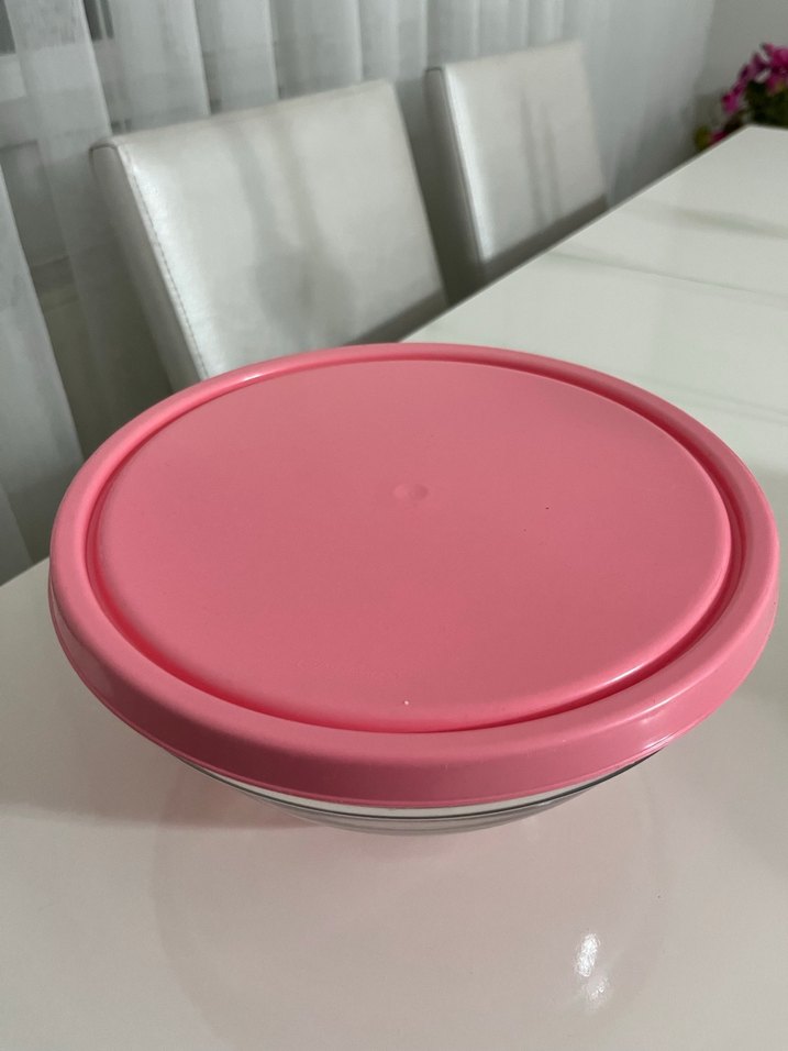 Pembe Plastik Kapaklı Cam Kase - Görsel 2