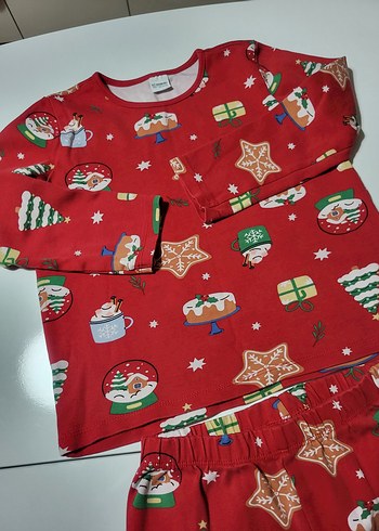 6 Yaş Beden kırmızı Renk LC Waıkıkı Pijama Takımı