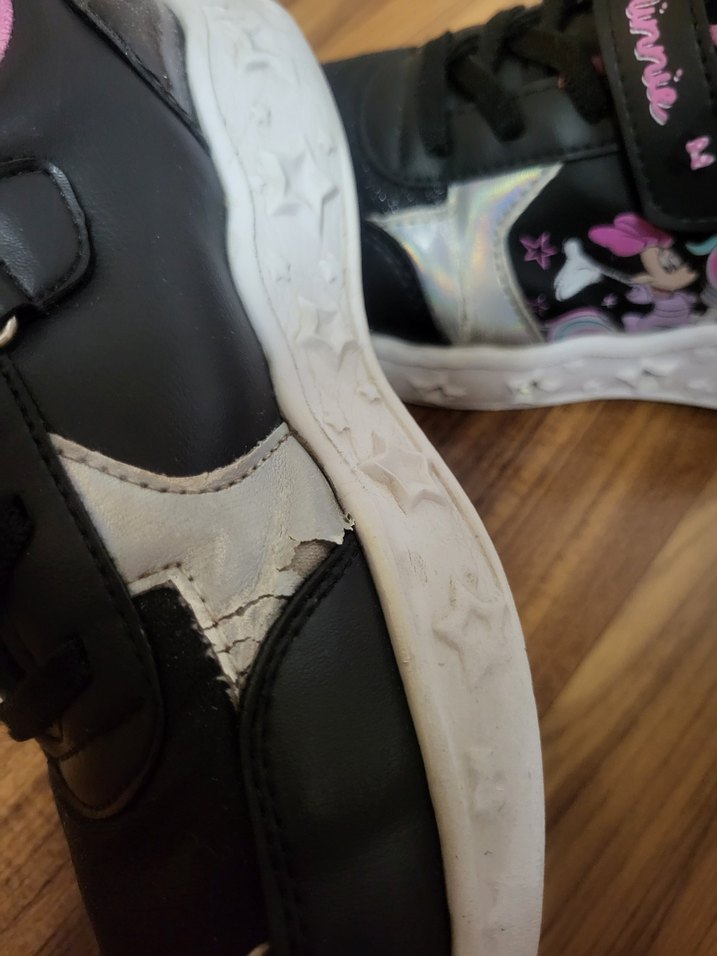 LC Waıkıkı Kız Çocuk Siyah Cırtlı Spor Ayakkabı - Görsel 5