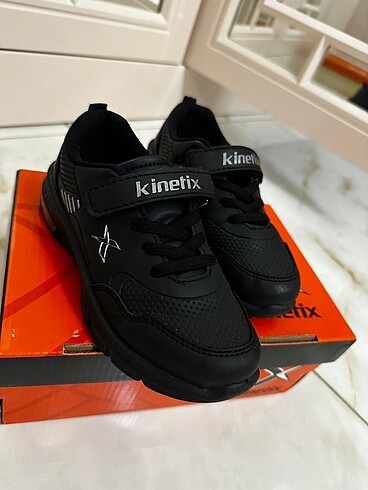 Kinetix Erkek çocuk siyah kinetix ayakkabı