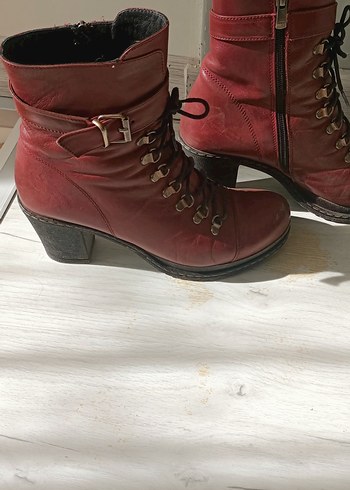 Bordo Deri Tokalı Topuklu Kadın Bot - Görsel 3