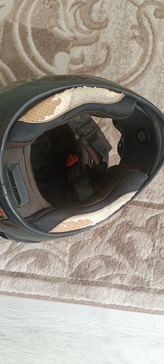 Siyah Baskılı Motosiklet Kaskı - Görsel 5