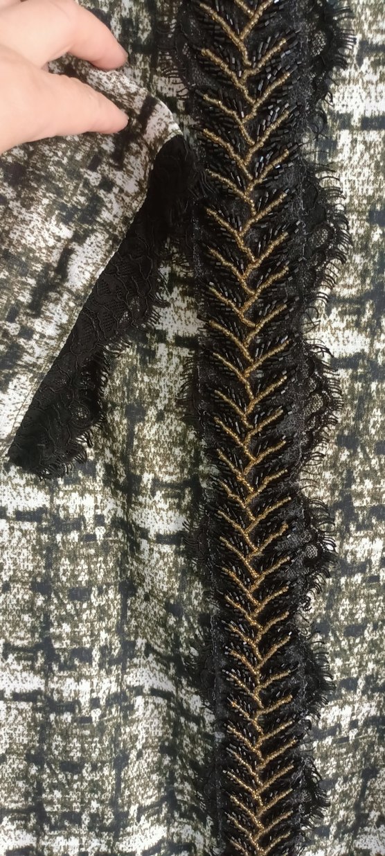 Dantel Detaylı Uzun boncuk işlemeli Bohem Elbise - Görsel 4