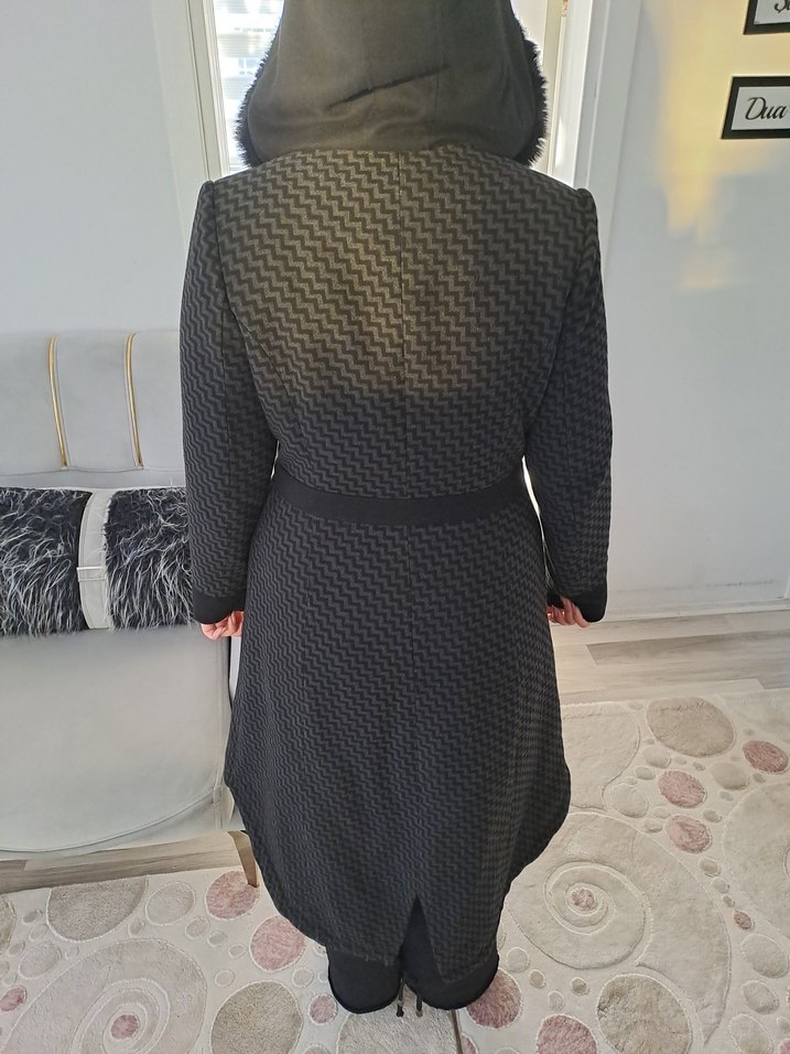 Düğmeli Siyah Uzun Hamile Kabanı - Görsel 3