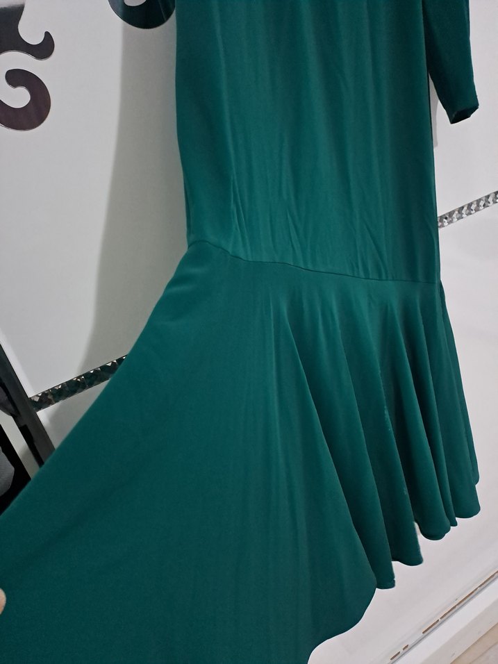 Uzun Kollu Yeşil Salaş Elbise - Görsel 3