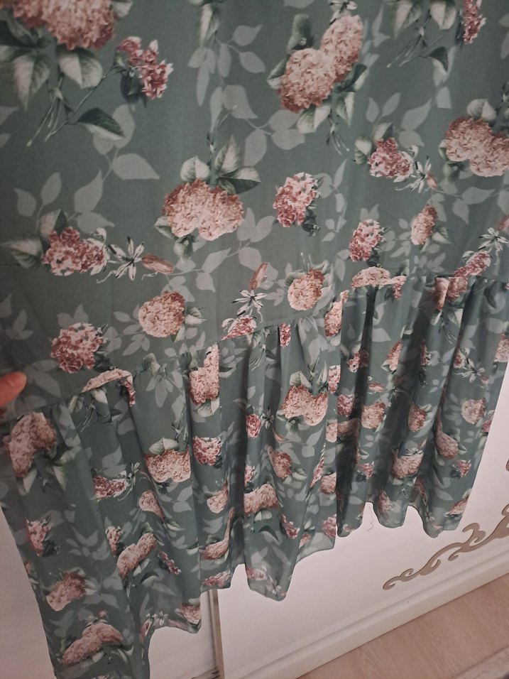 Uzun Kollu Yeşil Çiçekli Bohem Elbise - Görsel 3