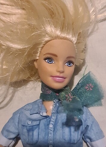 Barbie bebek