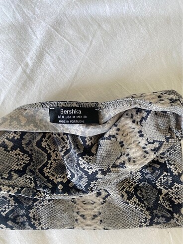 m Beden Bershka Straplez Bluz