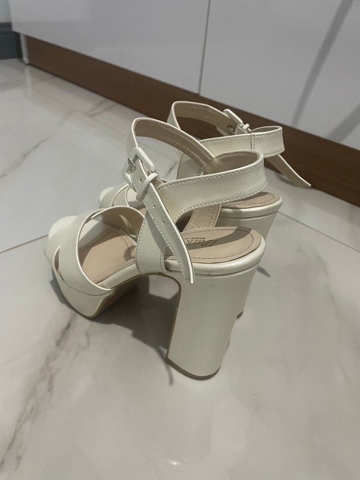 Beyaz Platform Topuklu Kadın Abiye Ayakkabı - Görsel 4