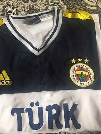 Adidas Fenerbahçe forması