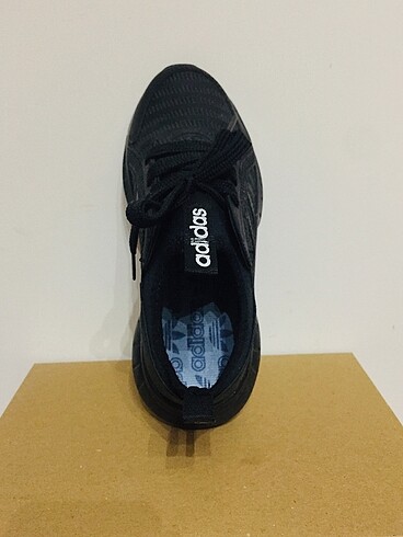 33 Beden siyah Renk Adidas spor ayakkabı