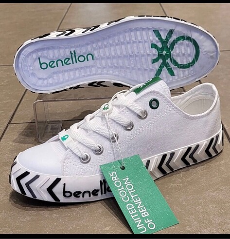 38 Beden Benetton spor ayakkabı
