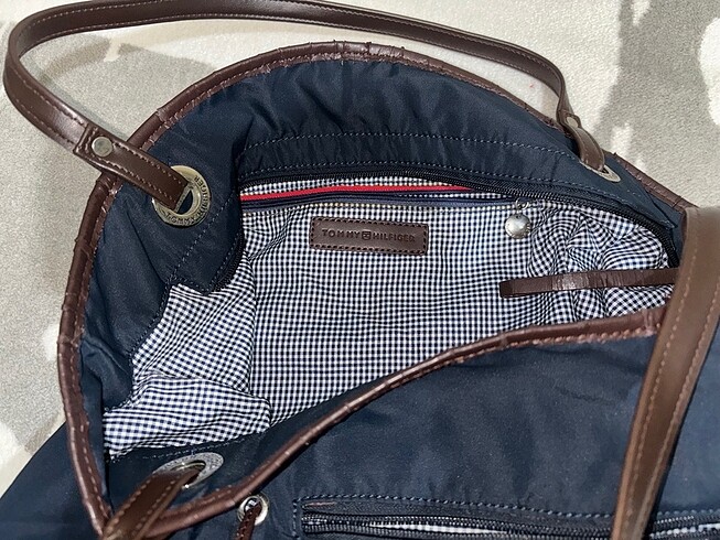  Beden lacivert Renk Tommy hilfiger çanta