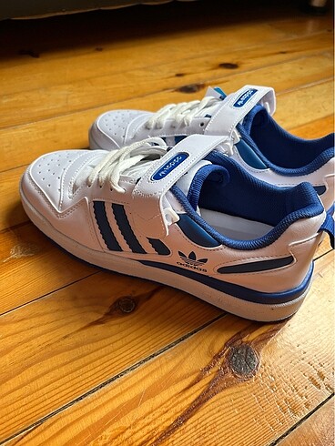 Adidas Forum low