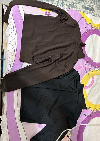 zara Siyah Yüksek Yakalı Uzun Kollu Bluz - Görsel 2